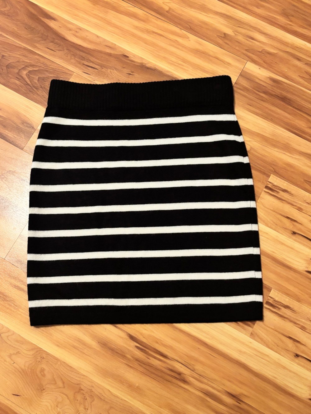 LOFT Black and White Striped Knit Pencil Skirt Small Petite
